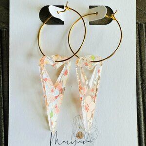 Pink Floral Heart Acrylic Earrings | Hypoallergenic | Golden Stainless Steel